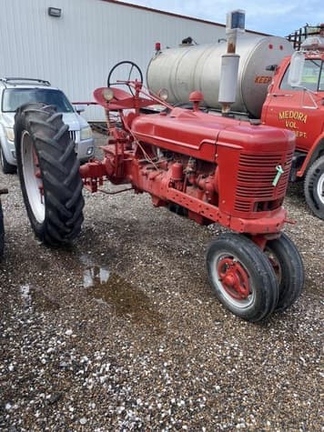 Main image Farmall H